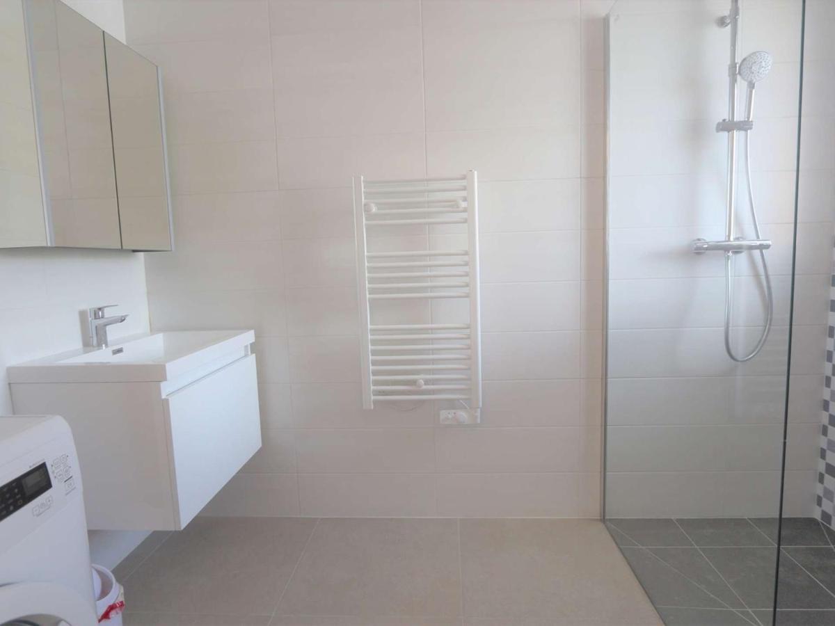 Duplex Lumineux A Benodet: Plage Et Thalasso A Pied, Terrasse, Parking Et Abri Velo Inclus - Fr-1-481-117 מראה חיצוני תמונה